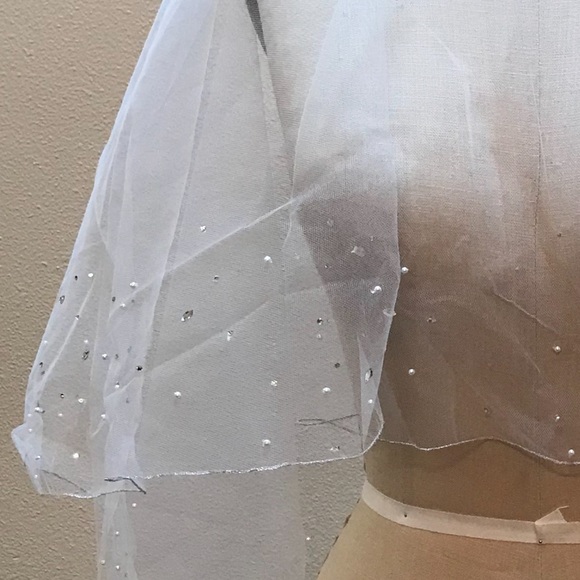 Bridal Veil MALIS HENDERSON  NEW White with Swarovski Crystals, Silver edge. - Picture 5 of 9